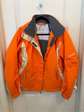 DNA Womens Descente ski jacket size 10